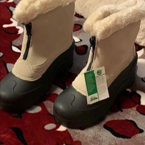 Winter boots